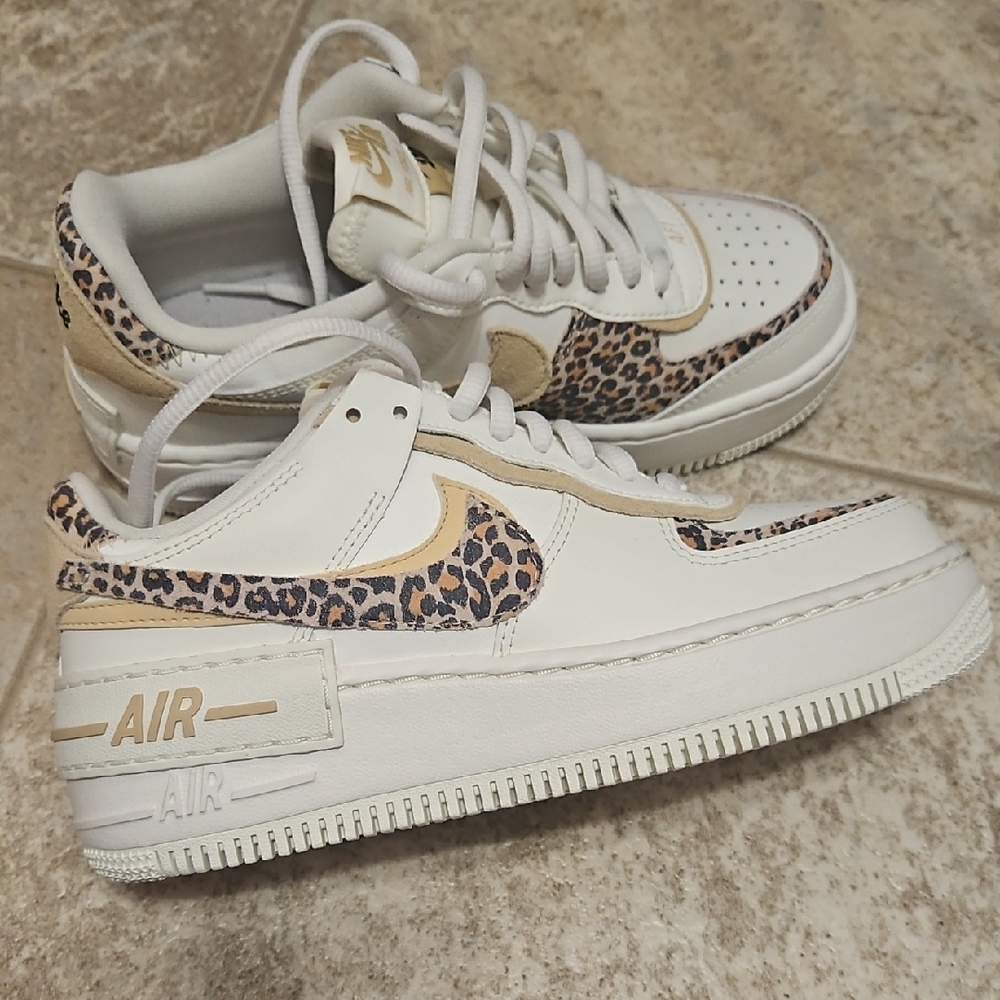 Womens Nike Air Force 1